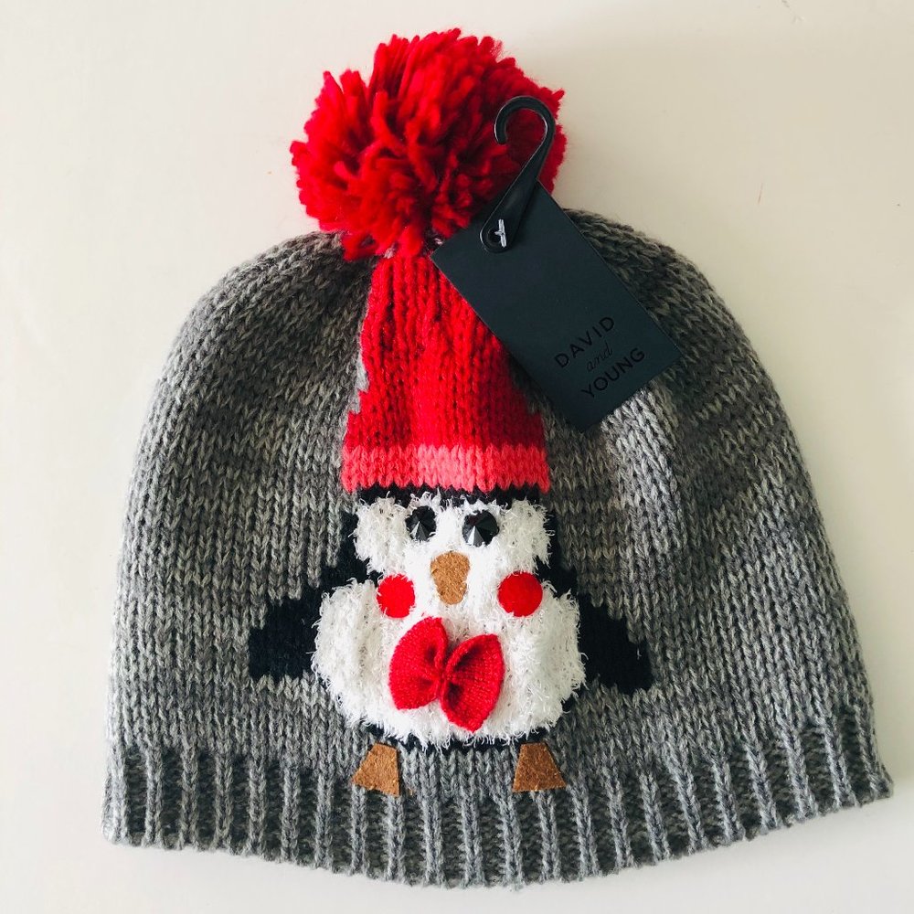 DAVID & YOUNG Child's Penguin Knit Hat with Pompom NWT - Picture 1 of 5